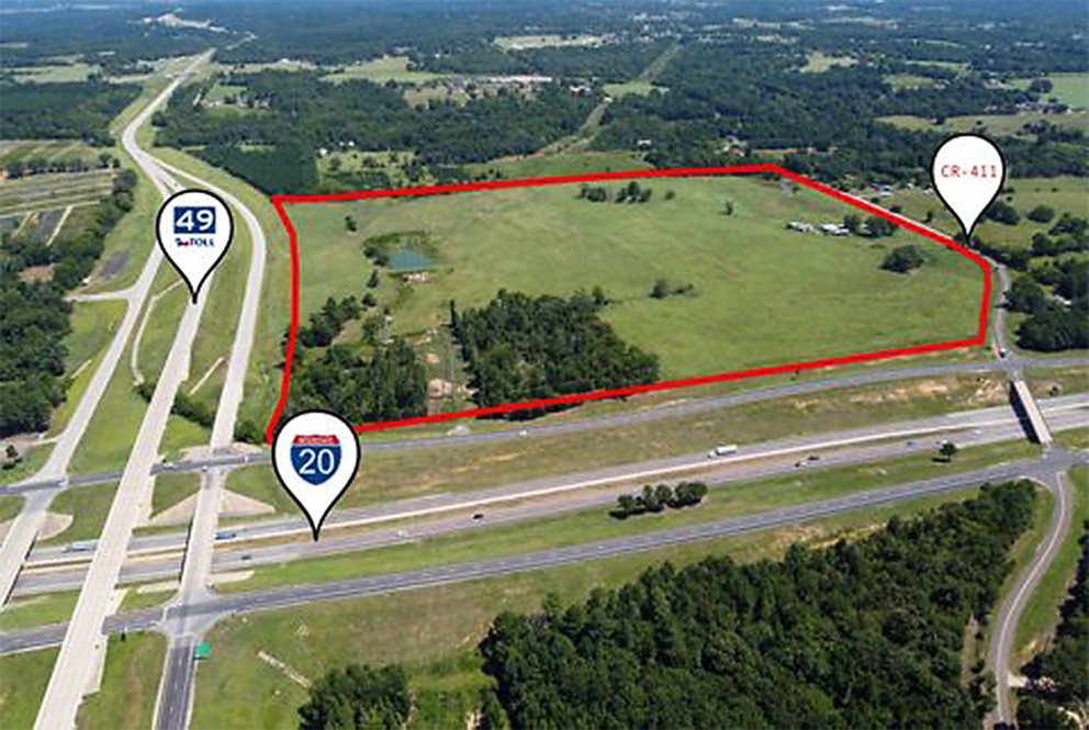 aerial image of property with property outlined